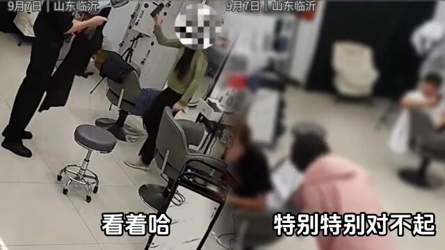 记大过处分!女子滥用职权亮证威胁理发店:一会叫我们大队的人来