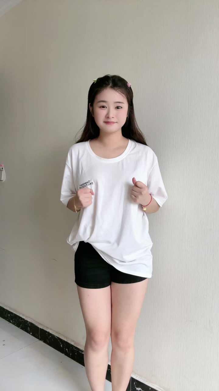 年轻人你就记住,你别管记住什么你就记住.#微胖女生
