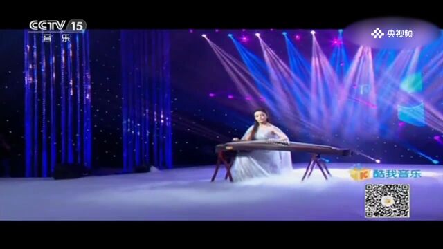 程皓如演奏《月光爱人》,浪漫之曲,柔情与温暖