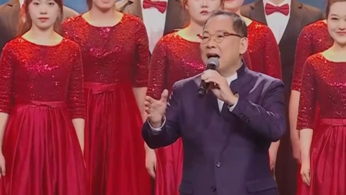 歌曲《我的中国心》,这首歌抒发了炎黄子孙的民族自豪感,具有强烈感染