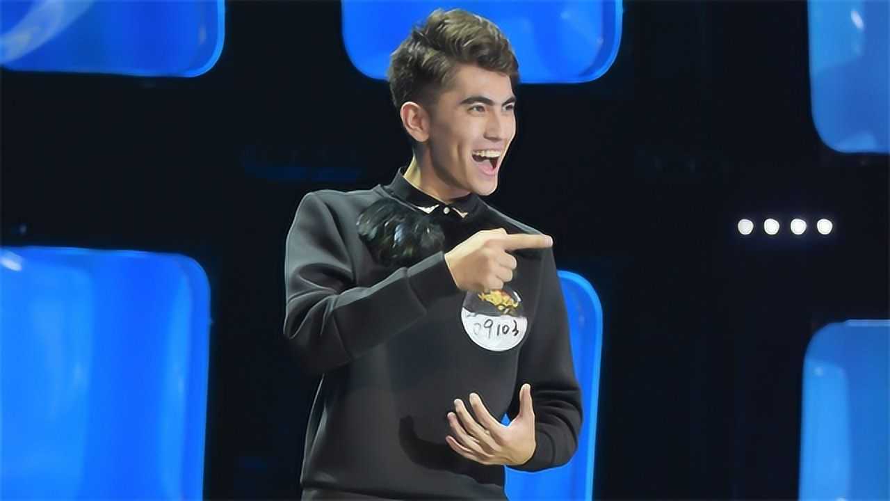 阿仁面具哥阿仁秀帅气舞蹈萧亚轩想把你的照片放书里