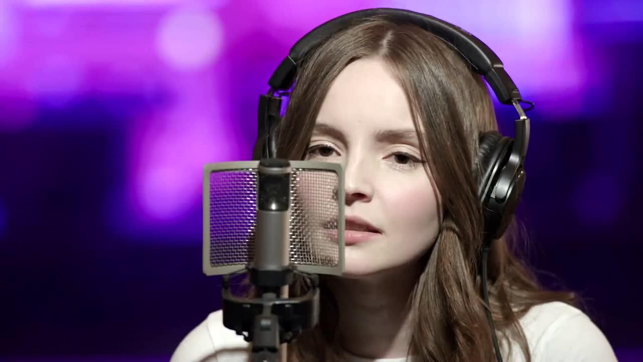 chvrches - never say die (live on the honda stage at power