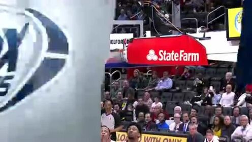 《NBA全场回放》【原声回放】爵士vs活塞第3节  伍德硬刚米切尔暴力扣篮还有加罚