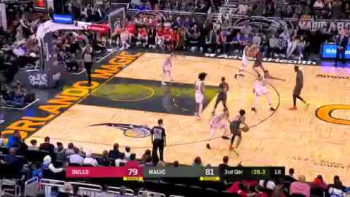 《NBA全场回放》【原声回放】公牛vs魔术第3节 罗斯三分手感滚烫屡屡命中