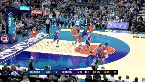 《NBA全场集锦》身高优势发挥到极致 威廉姆斯篮下机警出手打进续弦