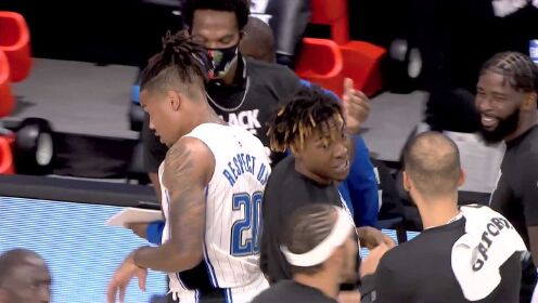 《NBA全场集锦》反复播放！富尔茨后场超远压哨三分激动扭胯庆祝