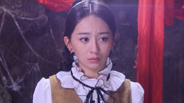 《青年霍元甲之威震津门》第26集03:令羽悄悄跟着黑寡妇,只想知道她