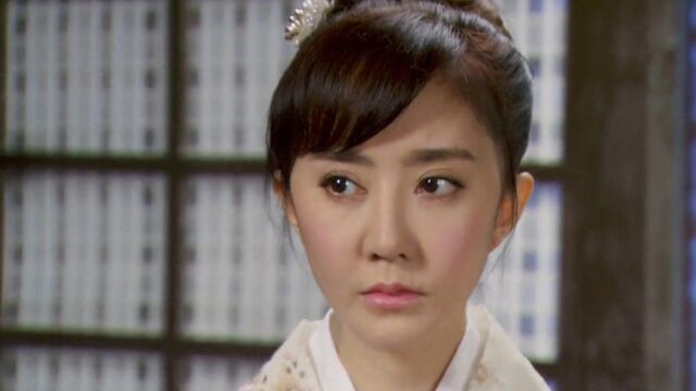 恩仇记》第37集03:松本因为围剿黑虎山和凤凰山失败喝了酒,还和芳子大