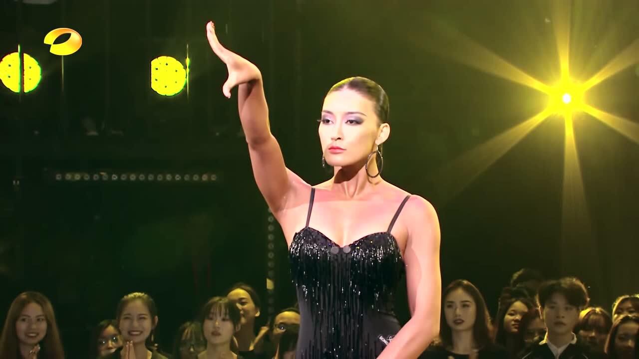 侯垚庄婷带来顶尖拉丁舞表演《转变》_腾讯视频