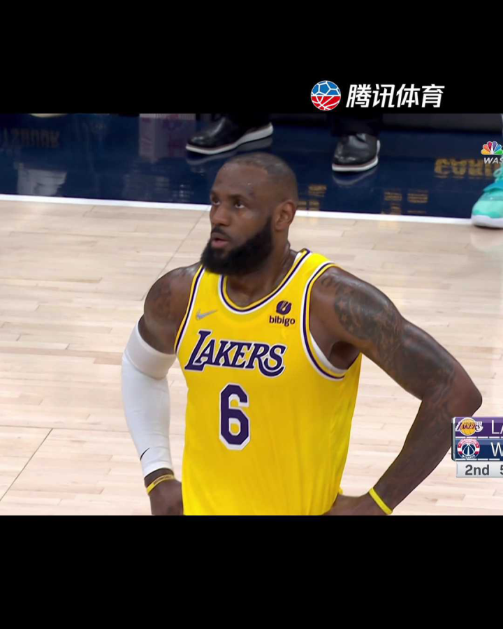 恭喜！詹姆斯升至NBA历史得分榜第二