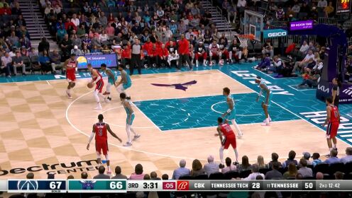 《NBA全场集锦》眼皮底下不容造次！理查德森轻舒猿臂钉板大帽八村垒