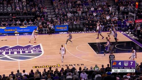 《NBA全场集锦》扛起球队进攻重任！布克直杀篮下连取四分毫无压力