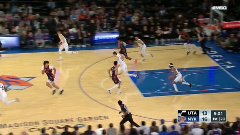 《NBA全场集锦》打你个猝不及防！马尔卡宁空接妙传阿巴吉双手灌筐
