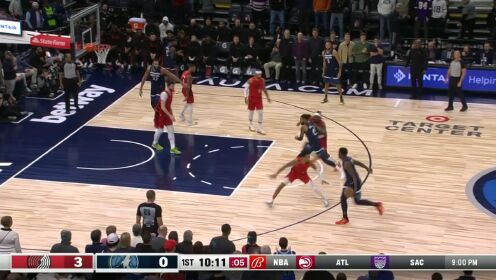 《NBA全场集锦》飘逸走位移形换影 爱德华兹转身甩开防守轻松挑篮