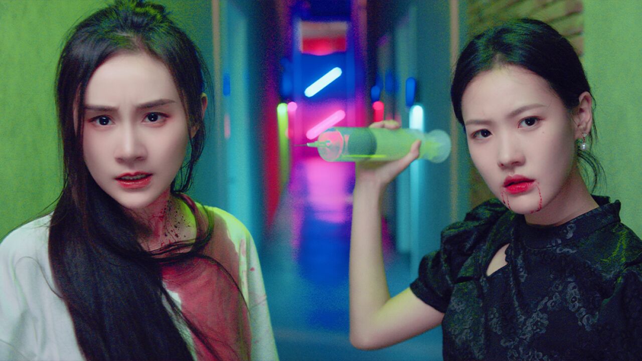 少女被变态追杀,竟然突变"丧尸"!