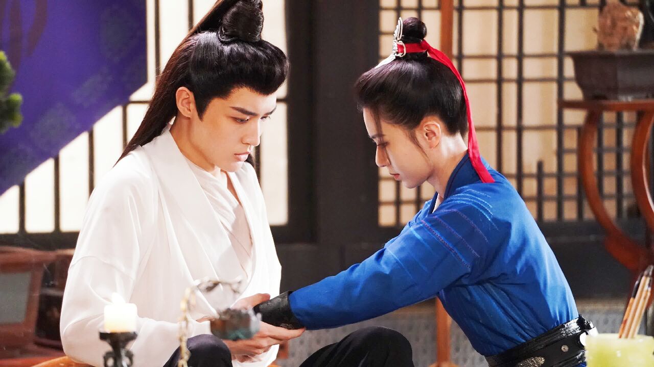 铁树开花?少女贴身服侍,惹直男少主心动!_高清1080P在线观看平台_腾讯视频