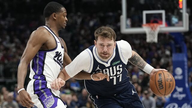 国王129-113独行侠 东契奇欧文合砍48分难阻国王6连胜