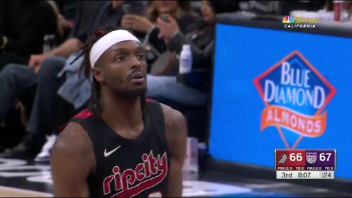 《NBA全场集锦》NBA常规赛：开拓者vs国王英文原声全场回放