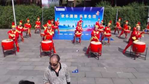 云峰威风鼓队 鼓舞中国美