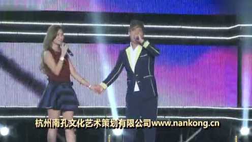 人气歌手杨小曼携手冷漠男女合唱情歌《我爱你胜过你爱我》现场版