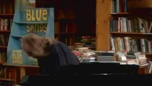 《布莱克书店》比尔·贝利变身疯狂音乐家 太好笑了