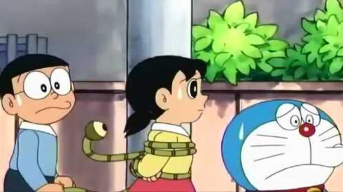 哆啦a梦静香居然被正义绳索给绑了