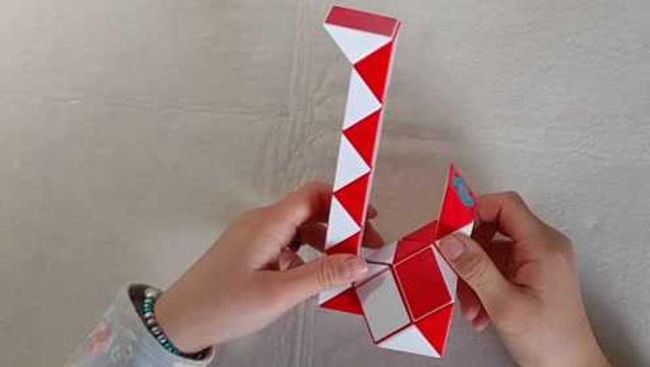 快乐悠yo之百变魔尺24段变立体长颈鹿后腿蹲型