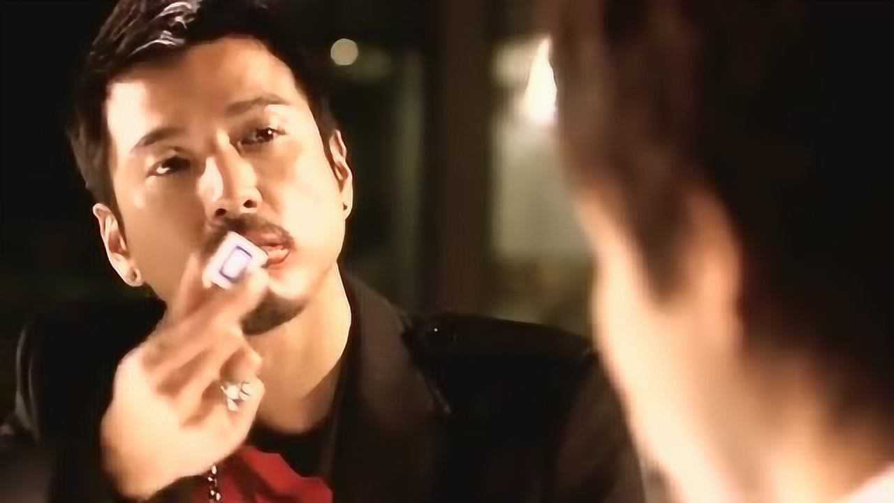 雀圣3自摸三百番想吃呖咕呖咕要白板吧