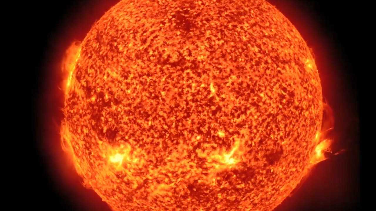 当太阳风暴突袭地球我们会面临什么我们又能做什么