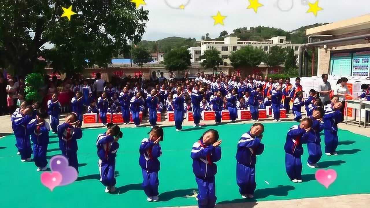 手语舞《感恩的心》