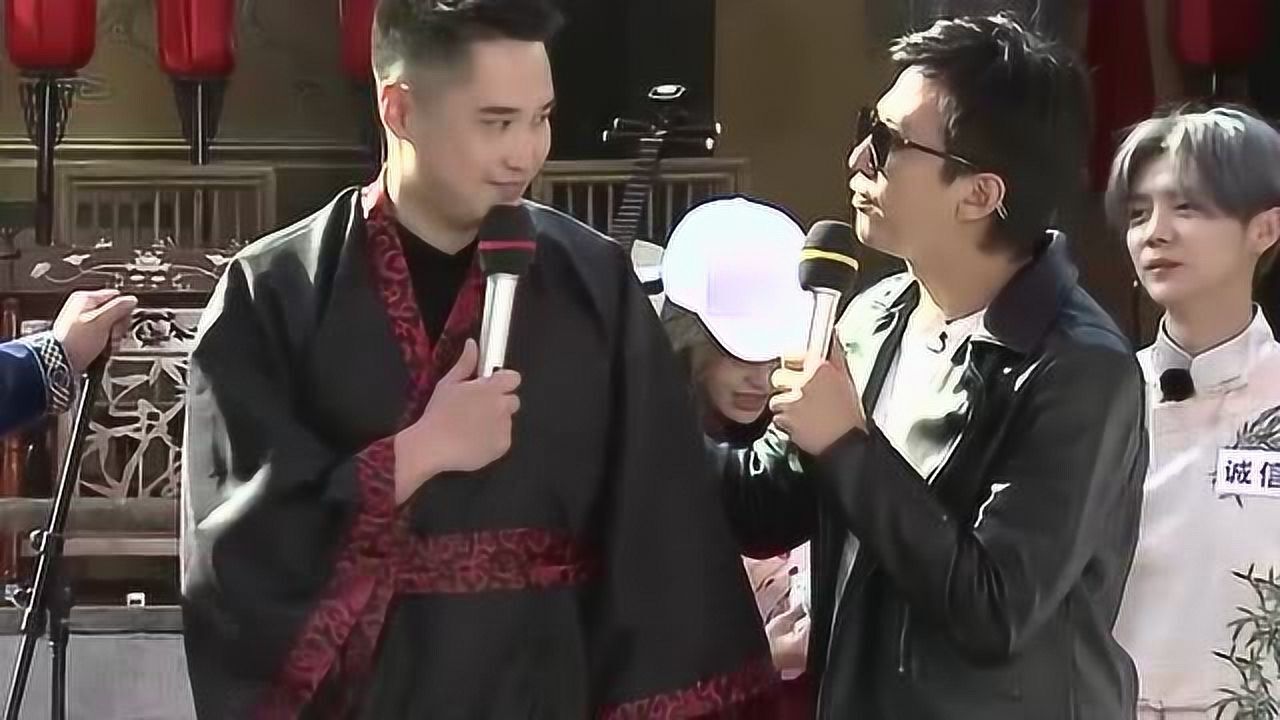 奔跑吧：青龙古镇歌唱大赛，陈赫为评委献殷勤_高清1080P在线观看平台_腾讯视频