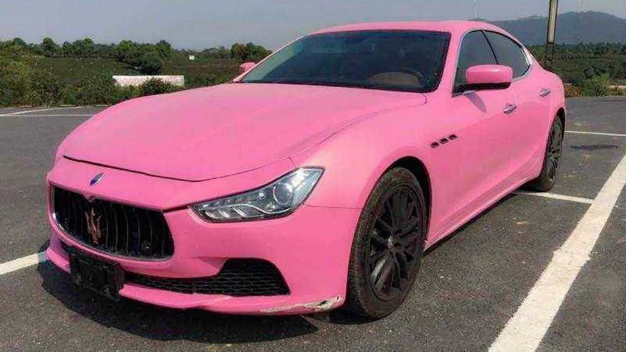 女司机晒粉色玛莎拉蒂炫富,太少女心了吧