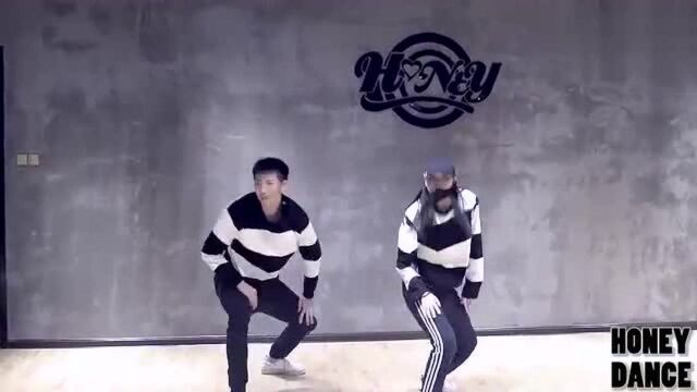 最火情侣舞蹈exo《koko bop》,和男朋友跳舞的首选