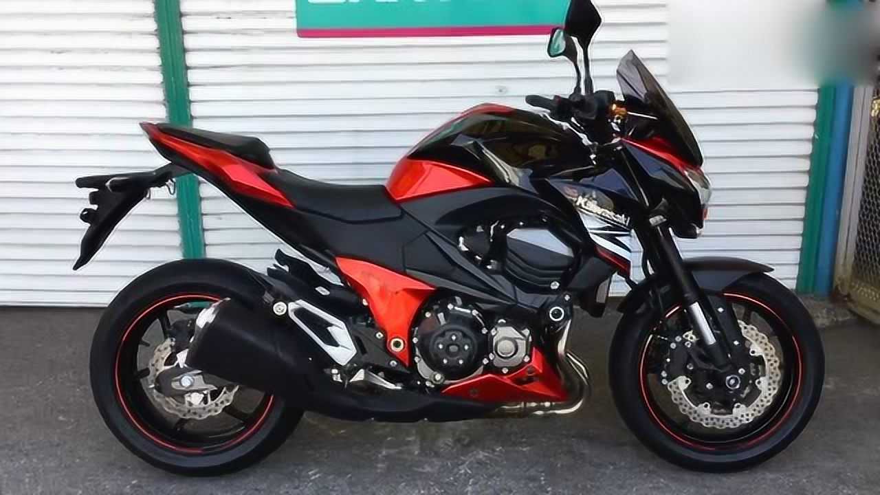 川崎z800秀声浪,这就是四缸摩托车的魅力所在!
