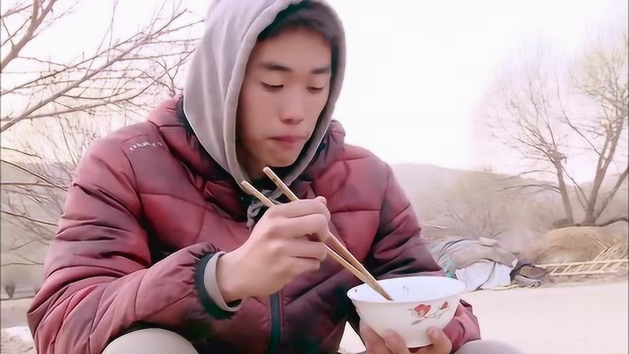 变形计高畅第一次下厨惹伙伴们嫌弃林子濠像一个乞丐