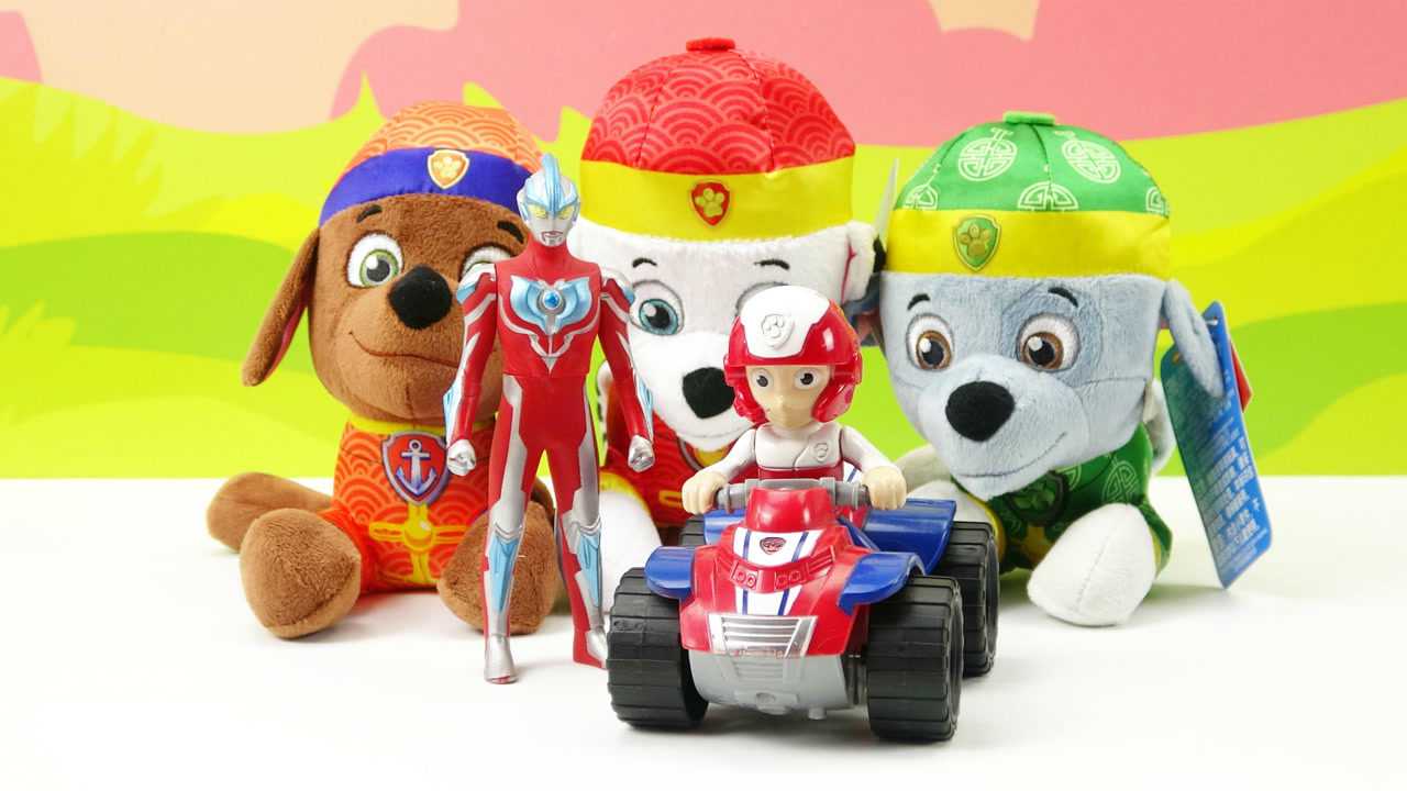 《玩具》哆啦盒子玩具乐园 汪汪队玩具银河奥特曼把狗狗特工队变成