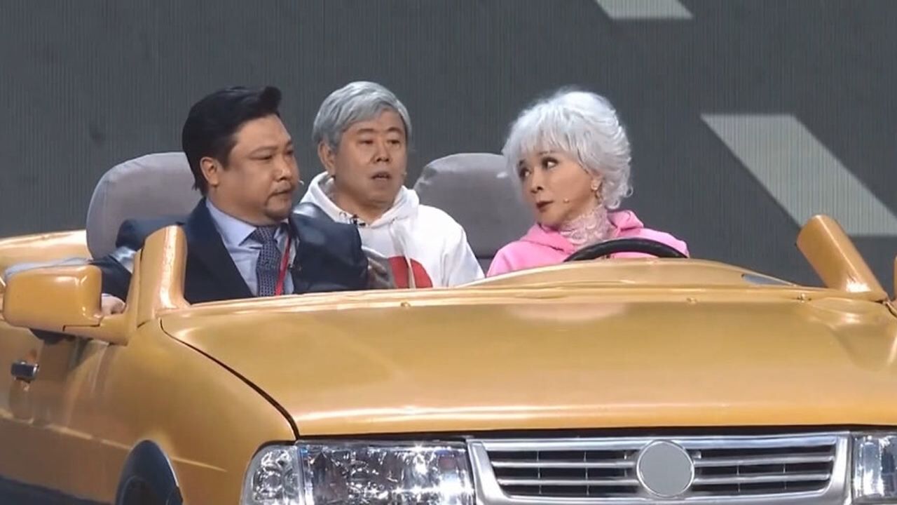 贾冰小品《学车》秀恩爱,句句扎心啊