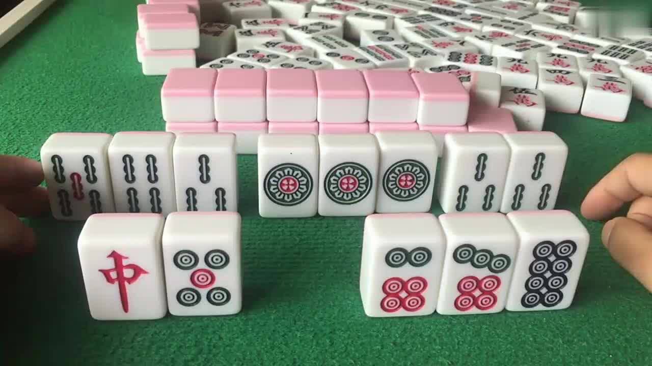 红中麻将这种牌你们知道可以胡多少门吗红中可以当任意牌