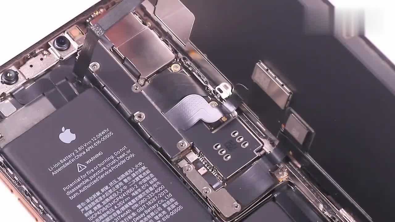 苹果xr充电口内部图图片