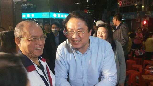 民进党代理主席称民众过去欠民进党的!这句话看把民众气的