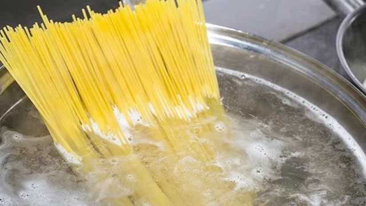 怎么煮面才好吃?营养师:记住这几个点,劲道滑润越吃越过瘾!_高清1080P在线观看平台_腾讯视频