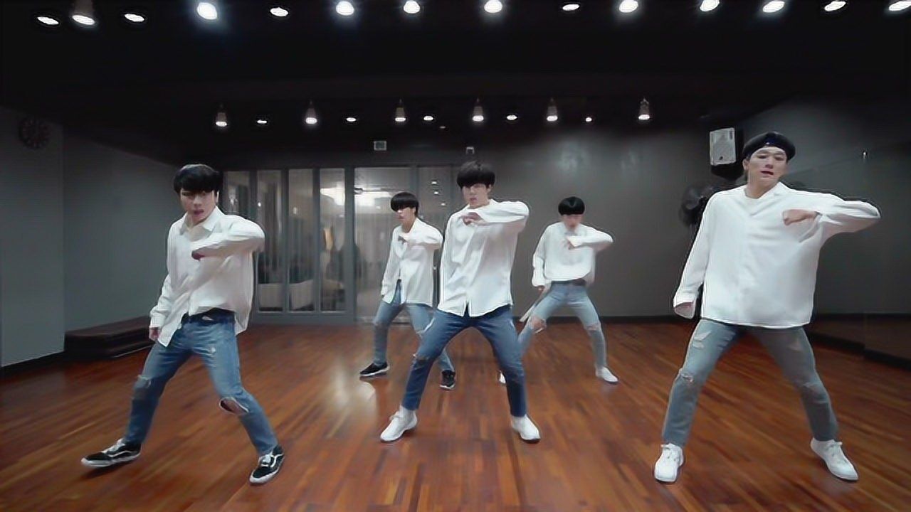 男生流行舞蹈视频pirateking简单易学动起来