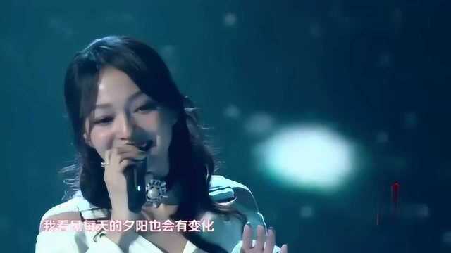 张韶涵鼓舞了太多人的一首歌,每当夜深人静失落的时候就听听吧!