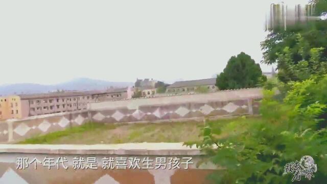 中国游客和朝鲜导游解释什么是无人机,导游:那个叫航拍吧