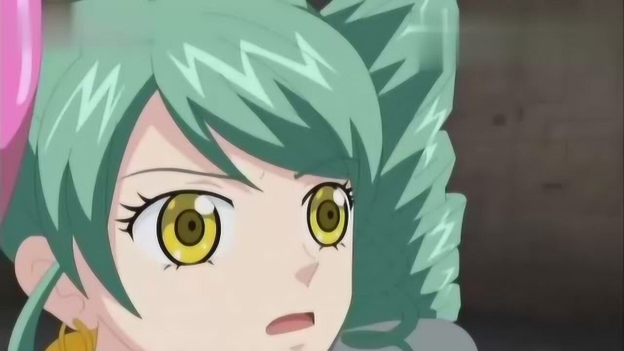 战斗王:蓝若冰想带走命运之轮,并且称自己是女教皇战神!