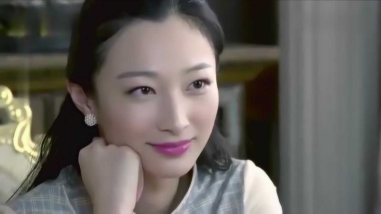 黑狐之风影女特务与小伙接头哪知女特务看到小伙眼神都变了