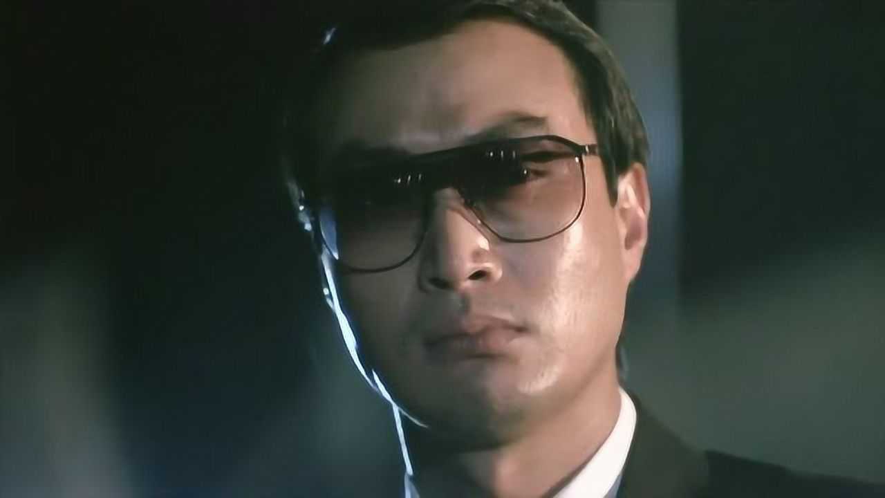 英雄本色2阿杰竟想和这伙人谈生意是想为了打入敌人的内部吗