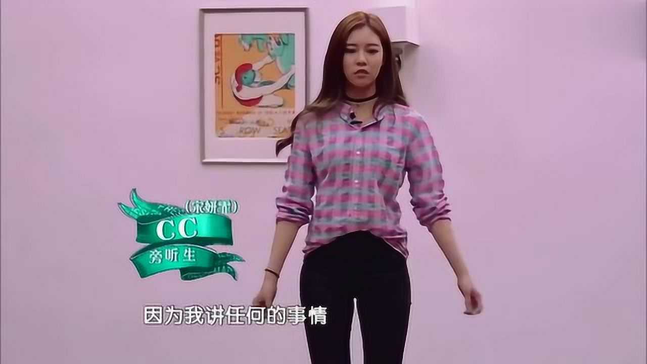 一年级宋妍霏讲述曾经的经历瞬间全场肃静令人感动