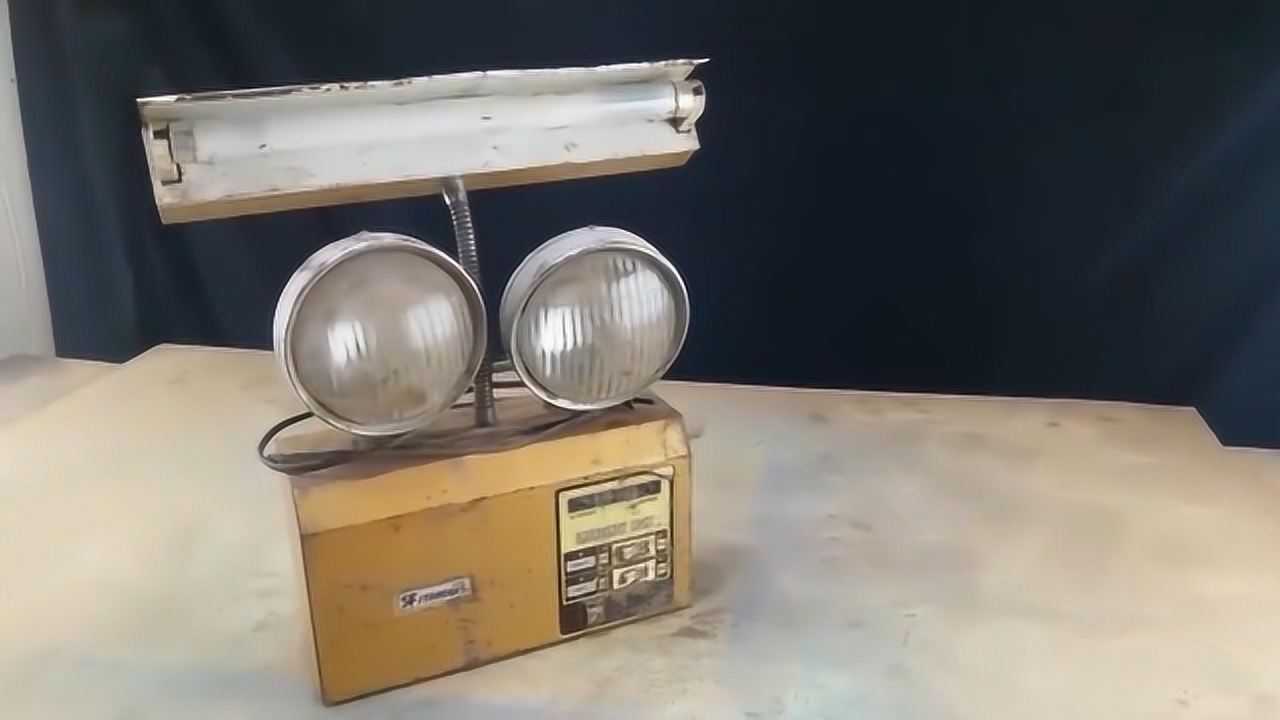 日常老物件翻新:一款老式消防应急灯,翻新过后再次发光发热