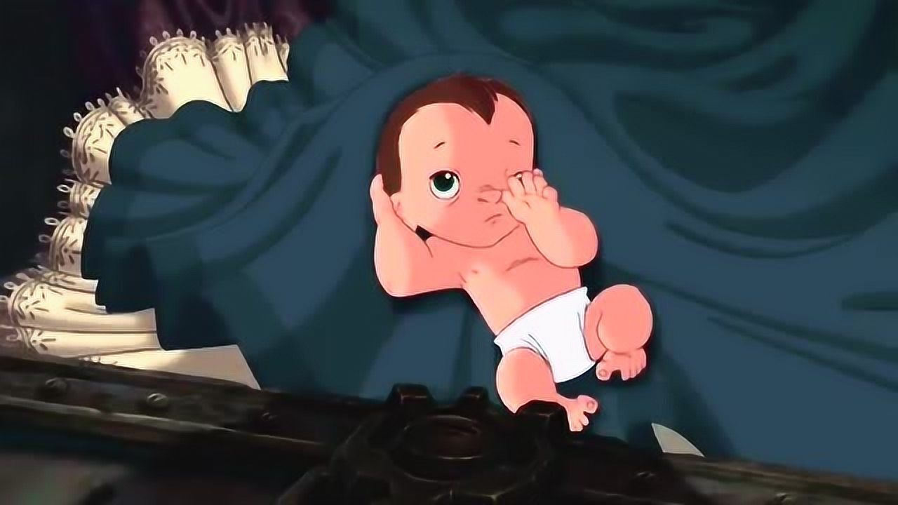 《人猿泰山》猩猩妈妈在树屋里,发现了被遗弃的婴儿